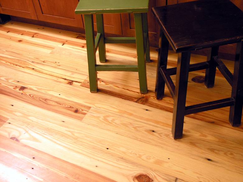 Souther Yellow Pine Flooring - Close-Up